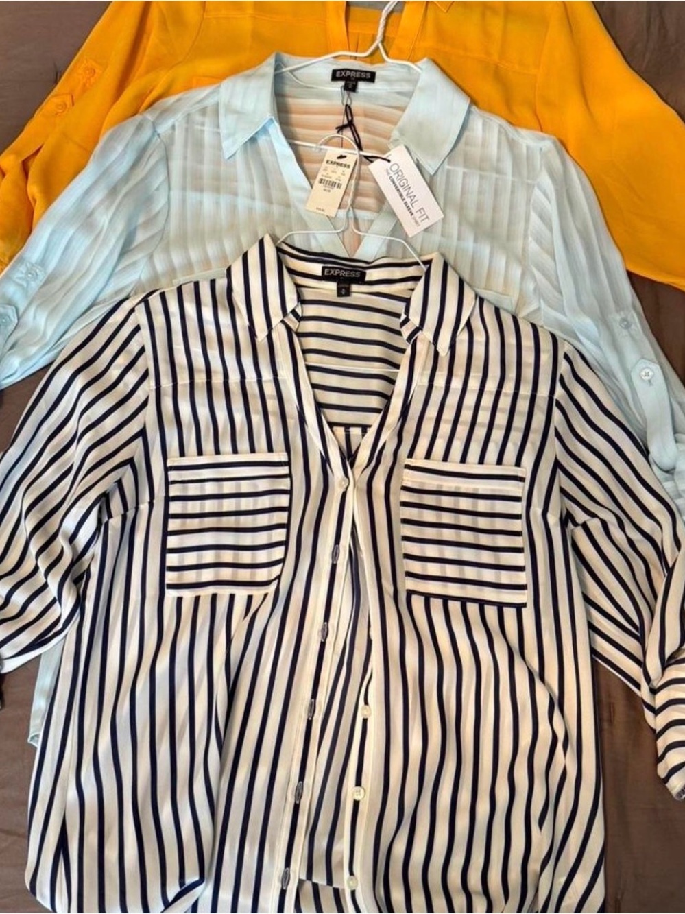 BUNDLE: Express Convertible Sleeve Shirts Size Medium